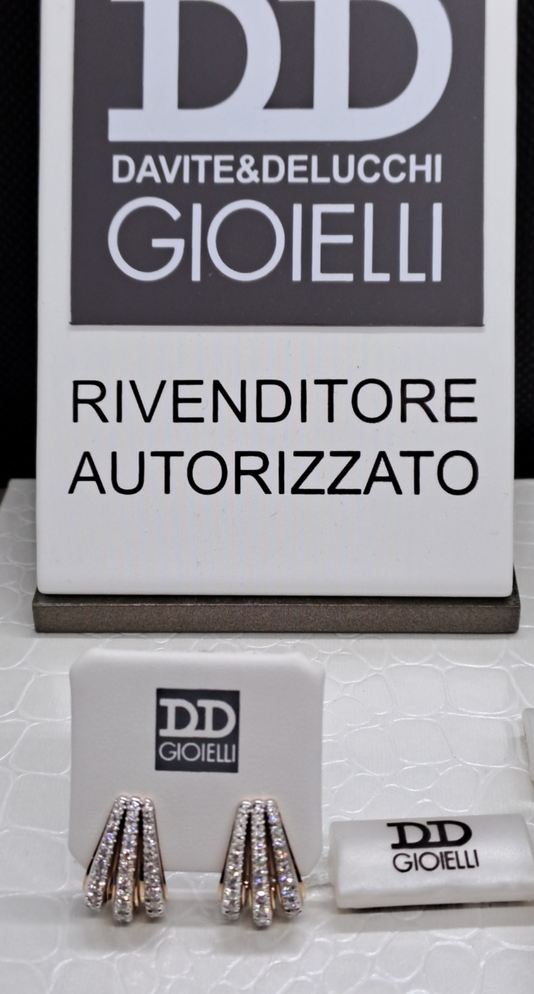 Orecchini in oro bianco e rosa 750 e diamanti. — eShopping Salerno