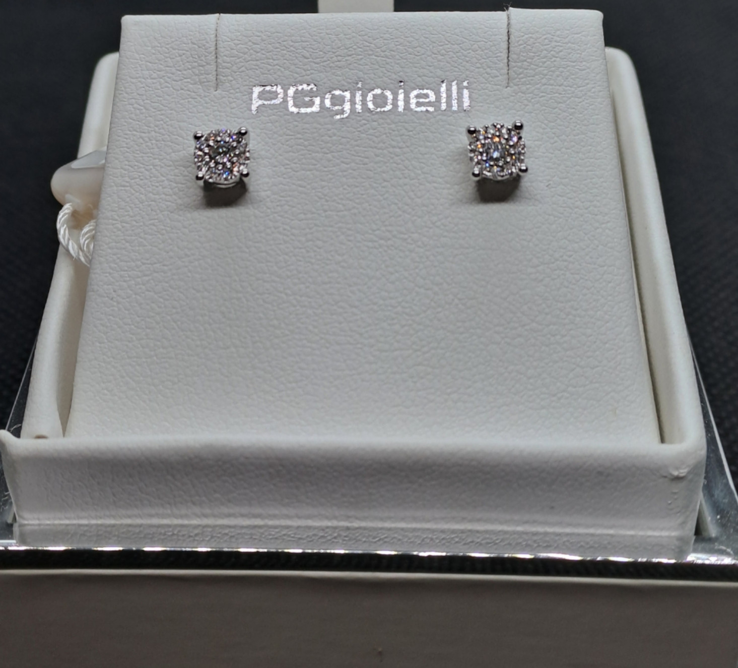 Punto luce donna oro bianco 750 e diamanti con orecchini abbinati — eShopping Salerno