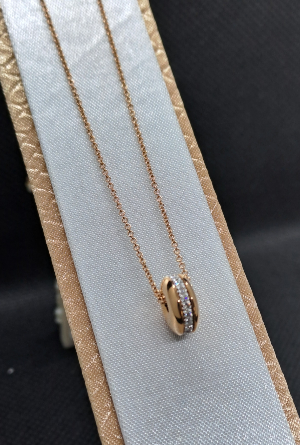 Collana donna in oro rosa 750 e diamanti — eShopping Salerno