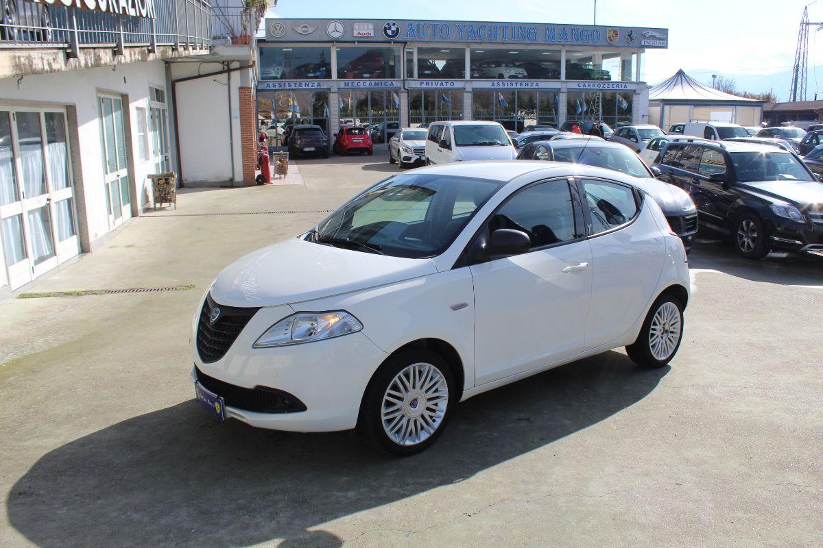 LANCIA – Ypsilon – 1.2 69 CV 5 porte Elefantino — eShopping Salerno