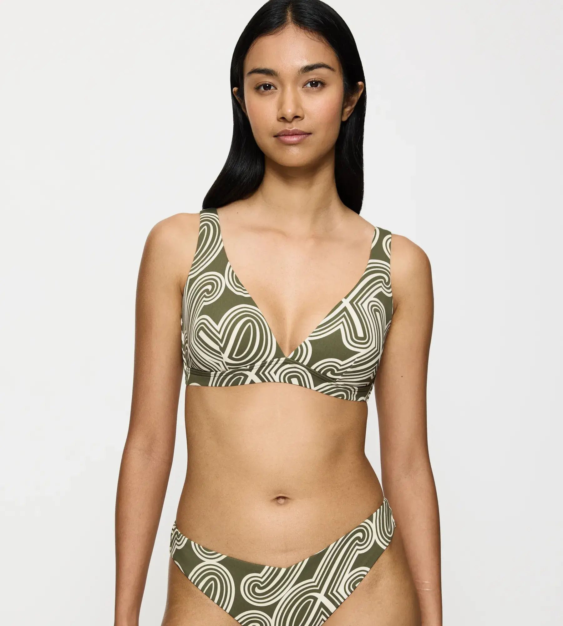 Triumph Costume Due Pezzi senza ferretto con coppa estraibile e slip tai linea Flex Smart Summer P Plunge. — eShopping Salerno
