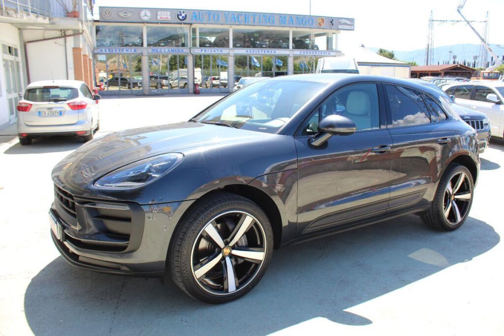 PORSCHE – Macan – 2.0